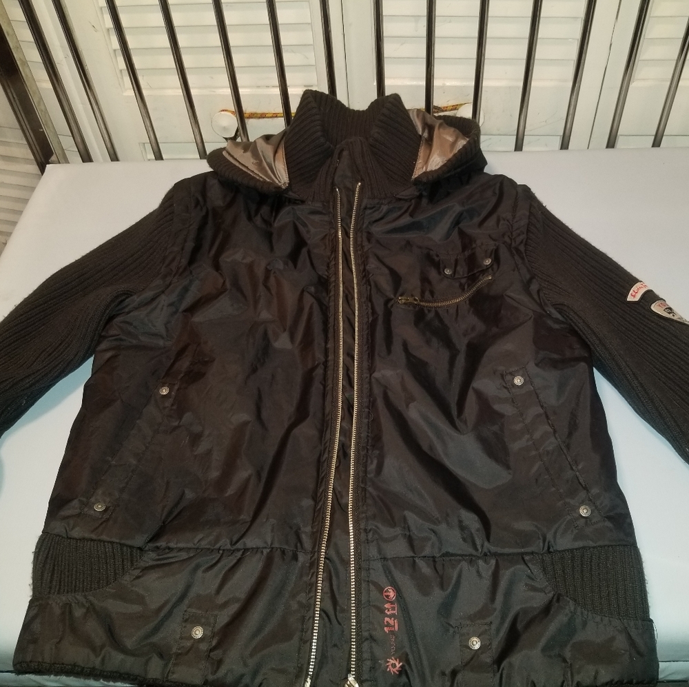 Salvador Ferragamo mens  jacket Black Nylon Large